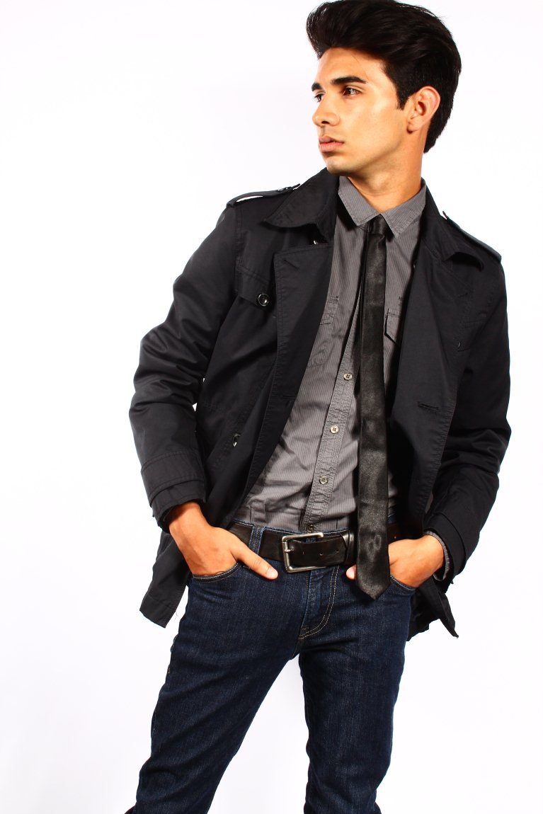Male model photo shoot of Jose Riva 