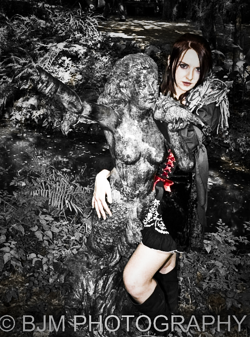 Female model photo shoot of Kira NYX in RenFest