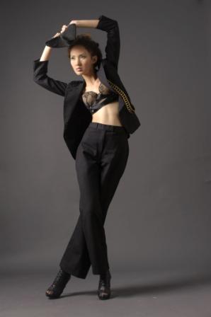 Female model photo shoot of Brandi Sims
