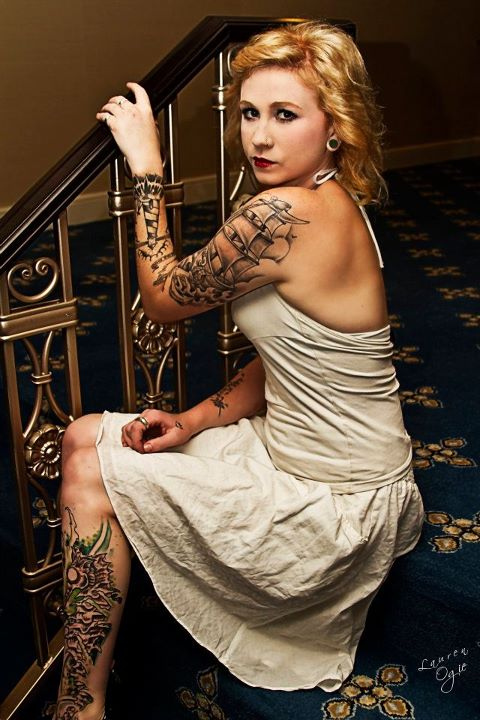Female model photo shoot of EMMA JAYNE in US Grant