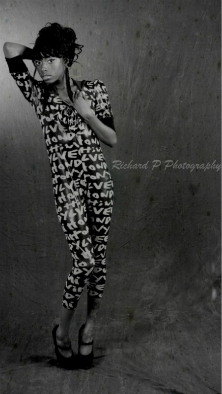 Female model photo shoot of Shayy Griffin