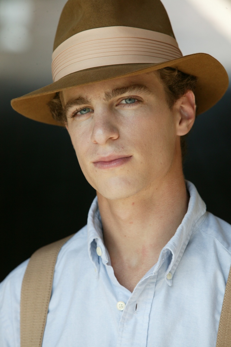 Male model photo shoot of Jonathan Weinberg in Sarasota, FL