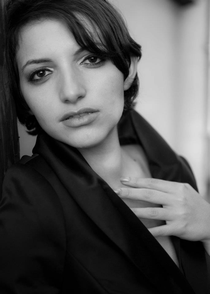 Female model photo shoot of Palomita33