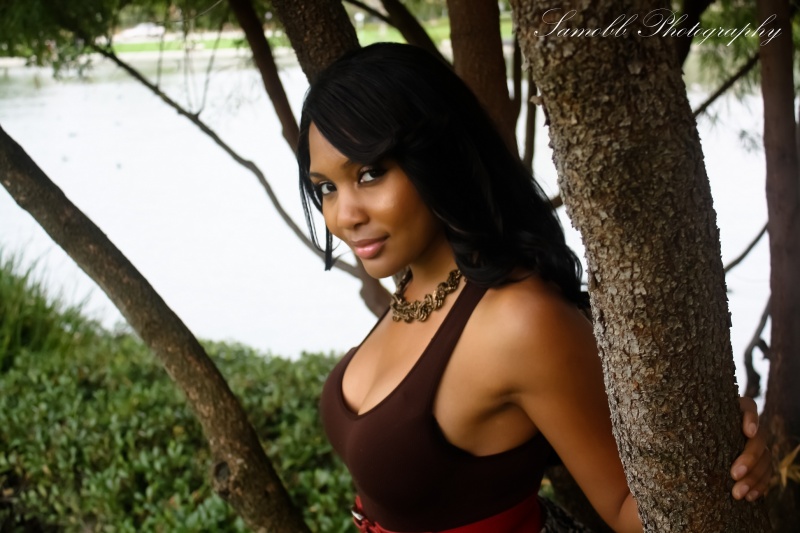 Female model photo shoot of Ms Marie Lewis