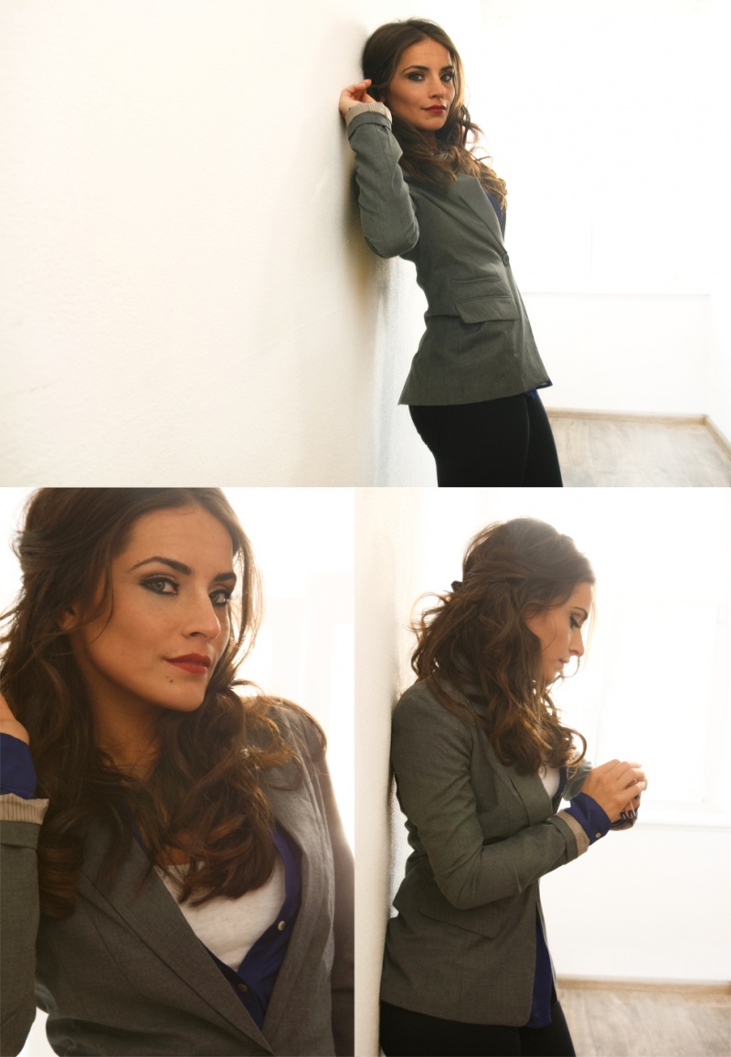Female model photo shoot of Schatorje Photography in Home studio