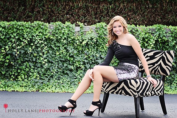Female model photo shoot of Alexis-Tay in Central KY