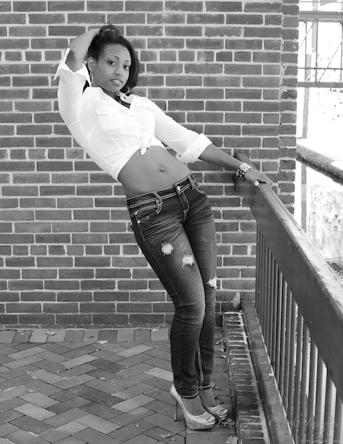 Female model photo shoot of dominiqueshinea by James Lewis Photography