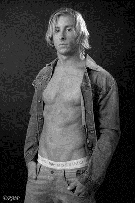 Male model photo shoot of Greg Steele