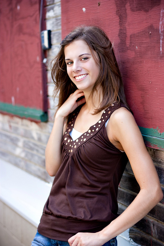 Female model photo shoot of Rachel Ruffer