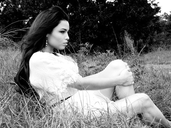 Female model photo shoot of Jasmine Morales