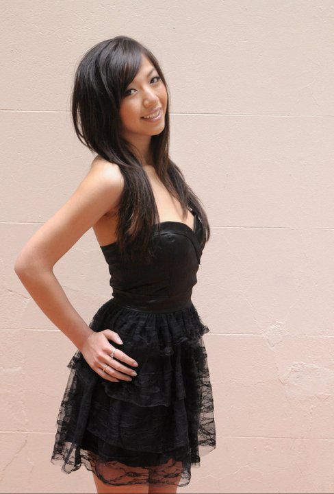 Female model photo shoot of Amy xox