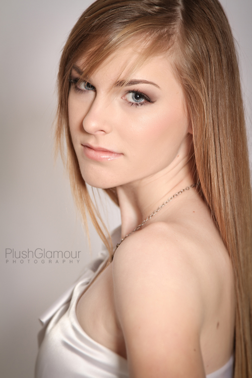 Female model photo shoot of Christy L P