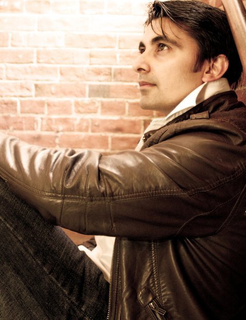 Male model photo shoot of Ankur kapur