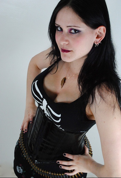 Female model photo shoot of Amy Macabre