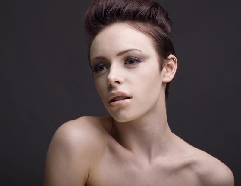 Female model photo shoot of Hollyjohnsonmakeup