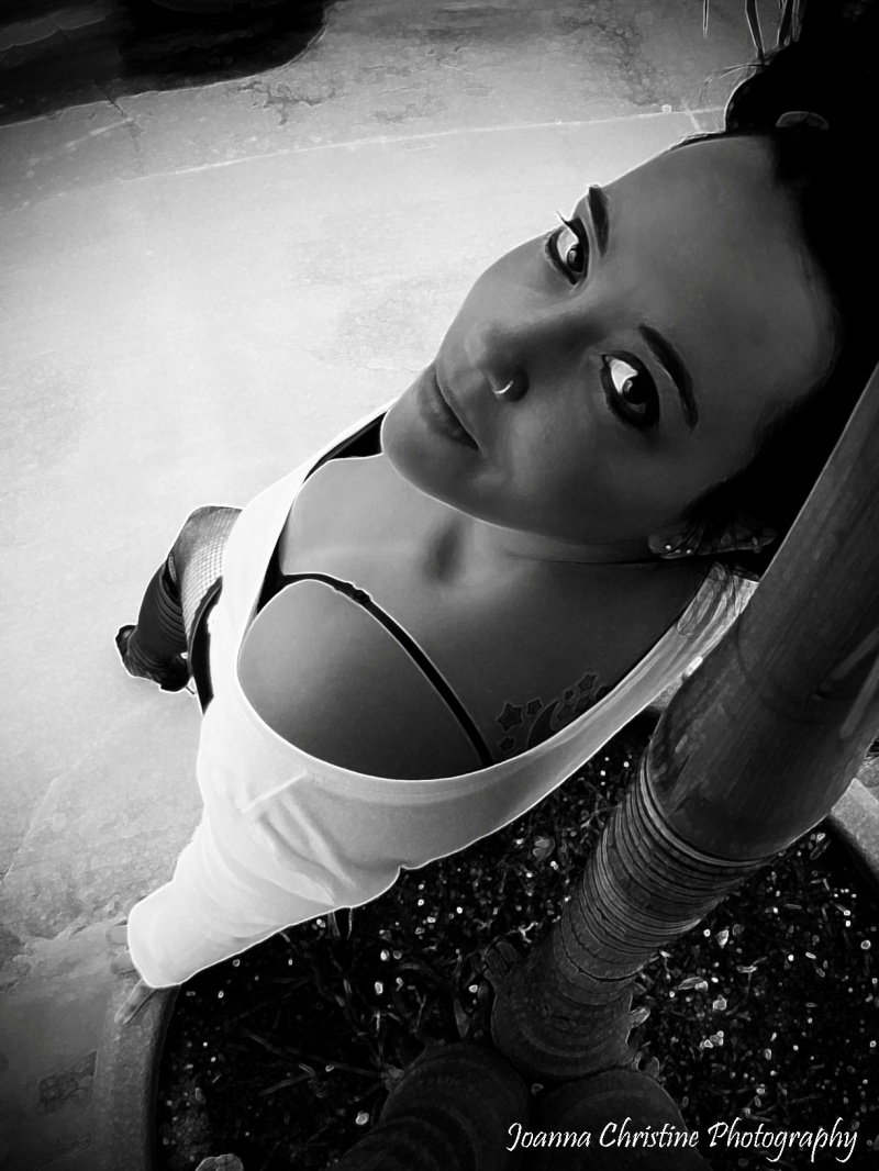 Female model photo shoot of Joanna Christine