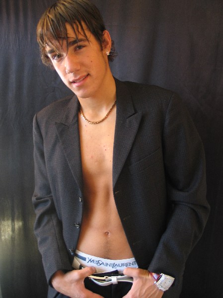 Male model photo shoot of sinmarc