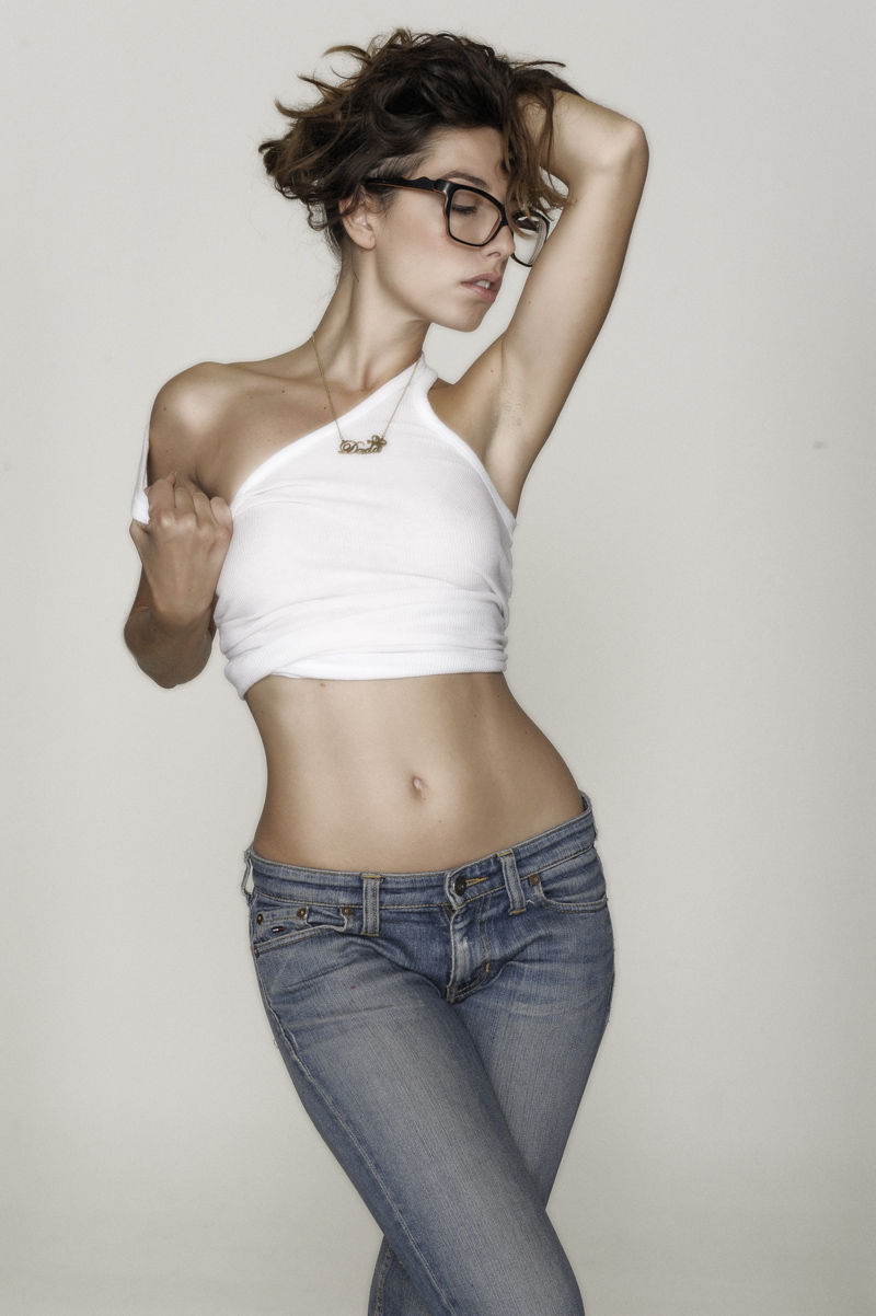 Female model photo shoot of DyanaG