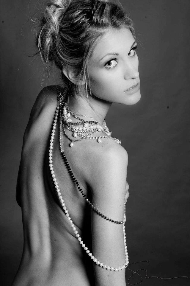Female model photo shoot of Kristie Mays in j2 studio