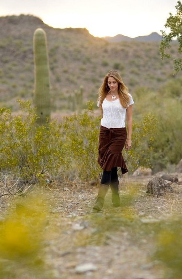 Female model photo shoot of Christina Mynx in AZ