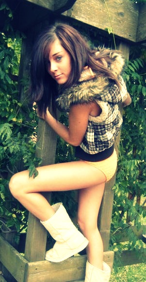 Female model photo shoot of Sierra-Leigh in my jungle