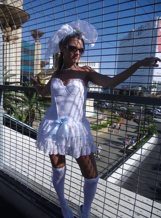 Female model photo shoot of Kit B in Viva Las Vegas!