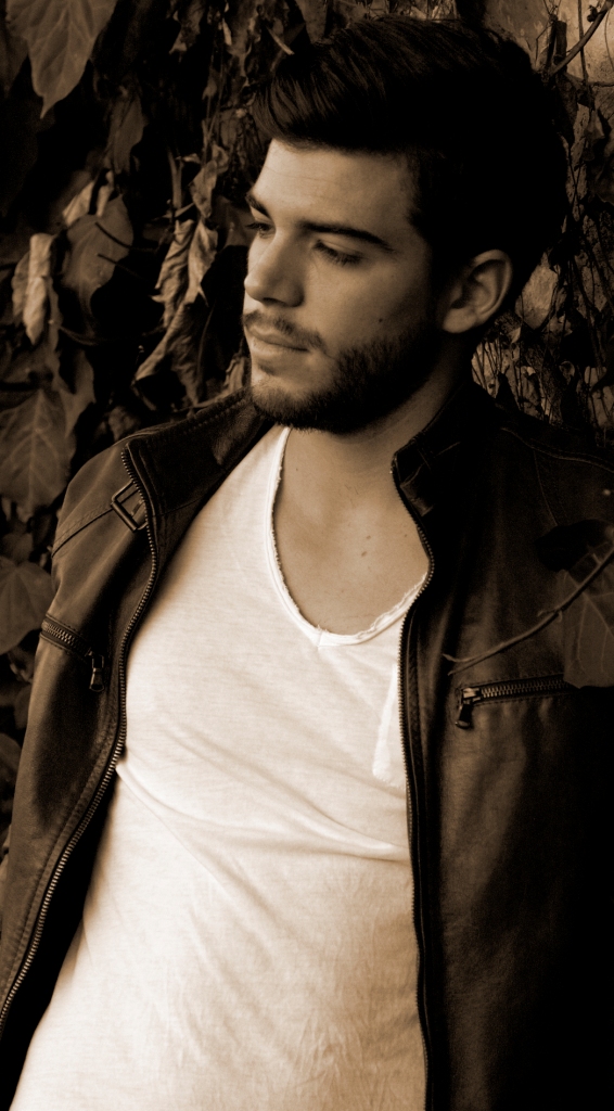Male model photo shoot of Marco Leodari