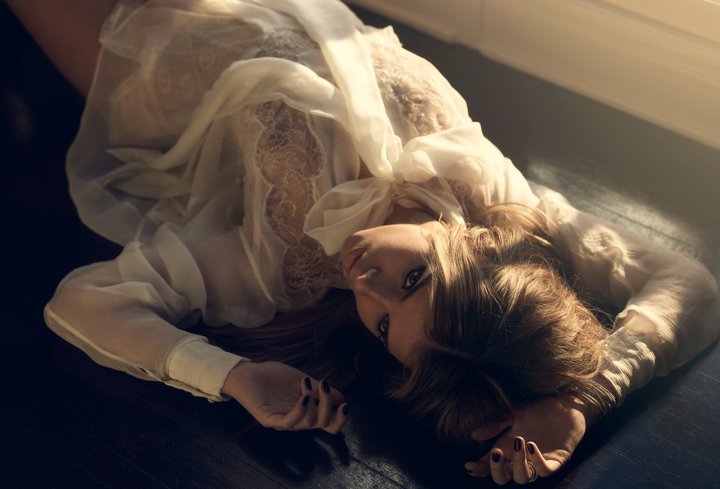 Female model photo shoot of Crystal Audi in la