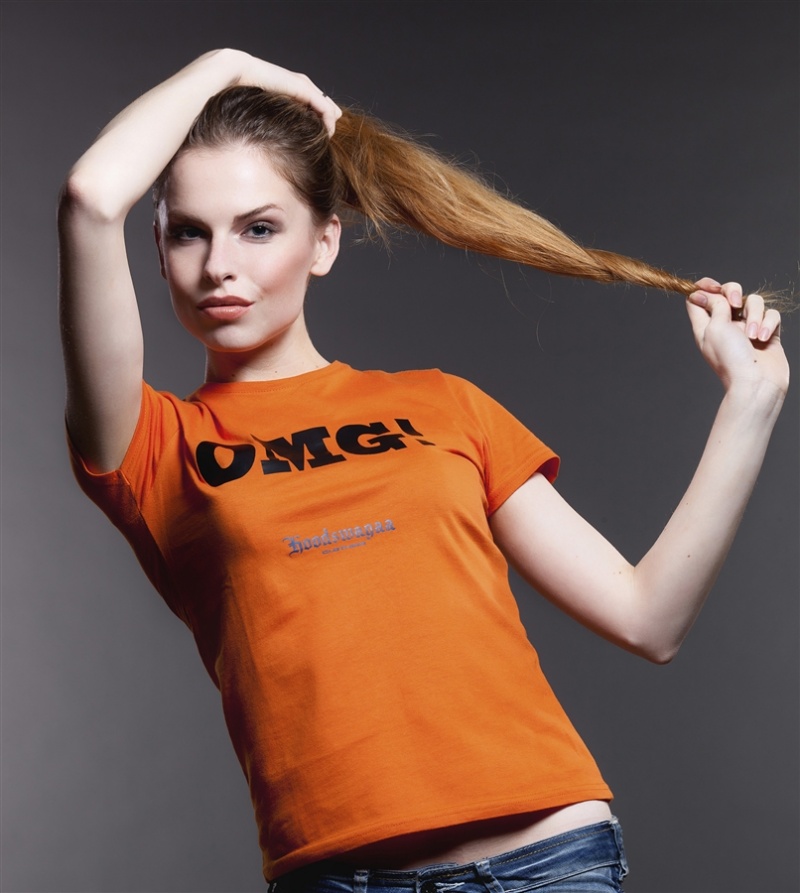 Female model photo shoot of Mandy Dhillon