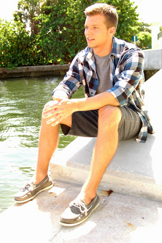 Male model photo shoot of Kendall Danford