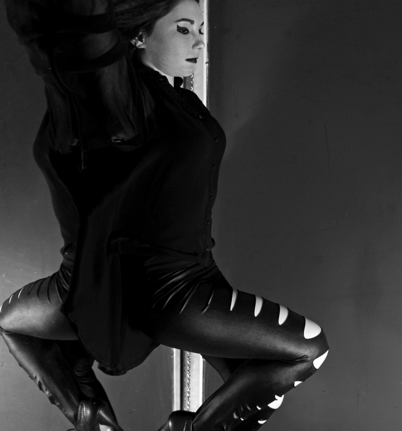 Female model photo shoot of Stephanie Beswick