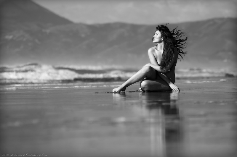 Female model photo shoot of Kie R by EJLeff in Ocean Beach SF