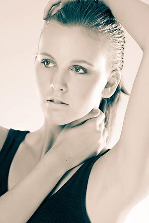 Female model photo shoot of Audra Noel