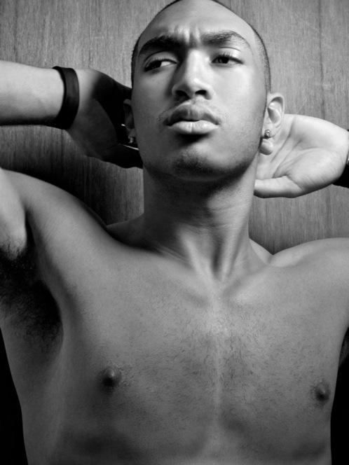 Male model photo shoot of Tajh Jordan 