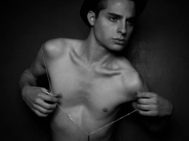 Male model photo shoot of Joey Nolfi