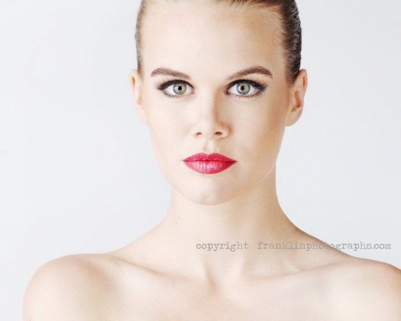 Female model photo shoot of Damianne by albertaphotog