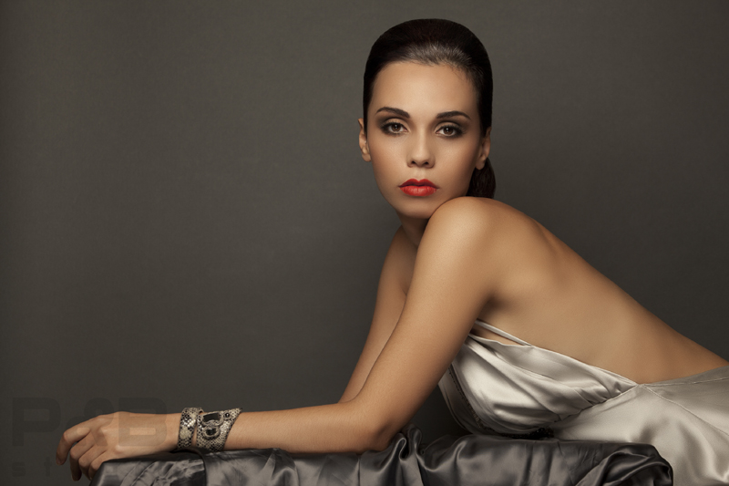 Female model photo shoot of Nefertitie, wardrobe styled by FASHION STYLIST, makeup by Katkinoko