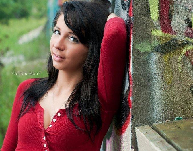 Female model photo shoot of Mariaaa Nicoleee in Pittsburgh, Pa