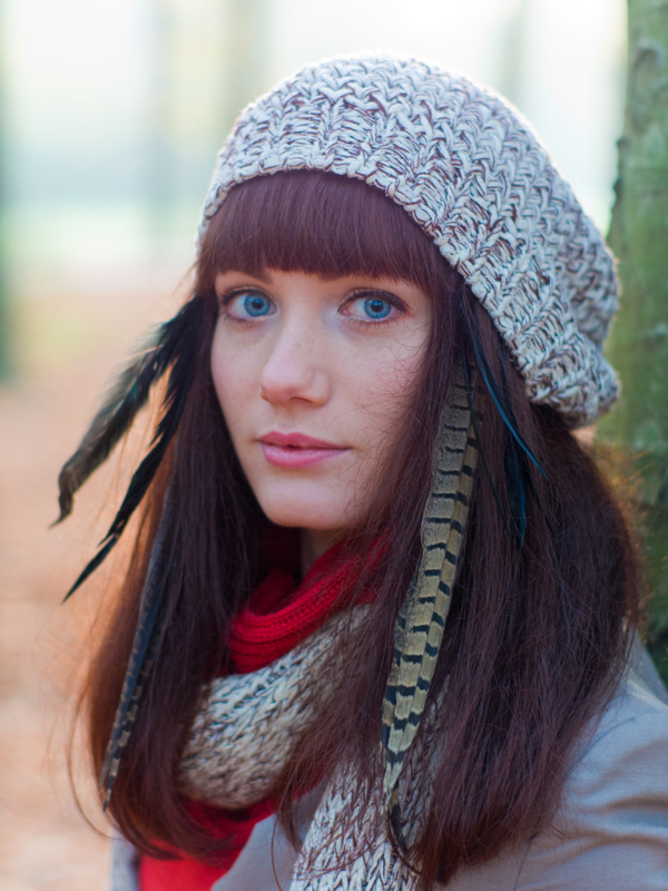 Female model photo shoot of Shireen Feathers in Rijswijk