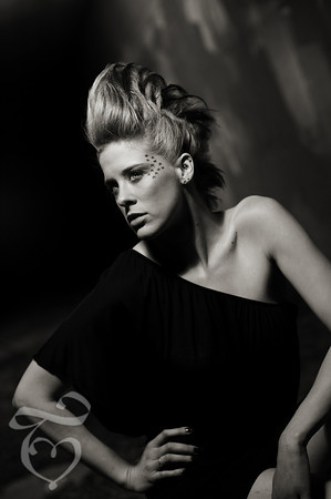 Female model photo shoot of Ashley Reeverts