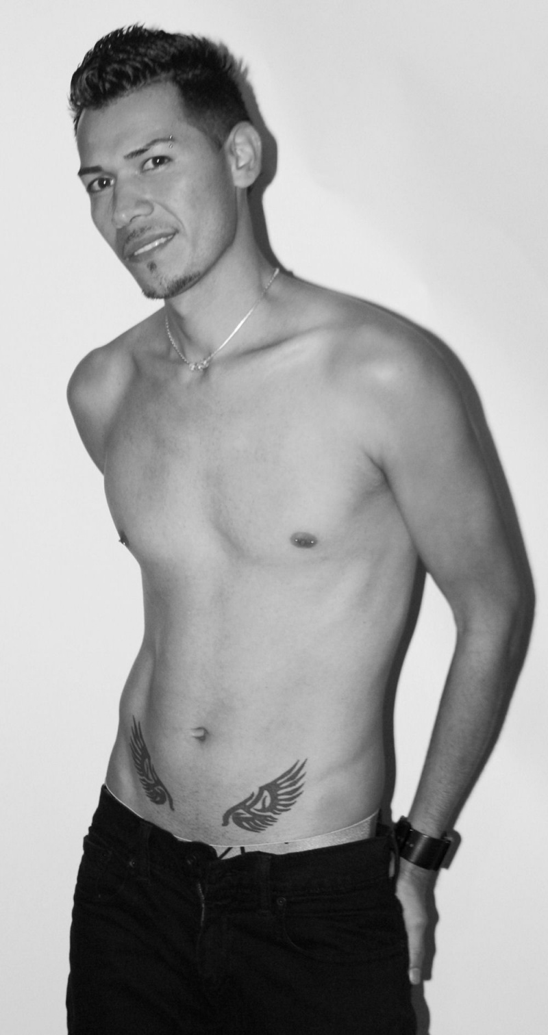Male model photo shoot of Rene Maudio