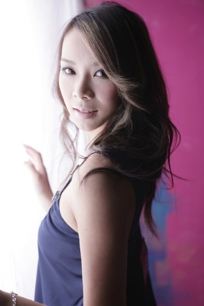 Female model photo shoot of Christina Ng