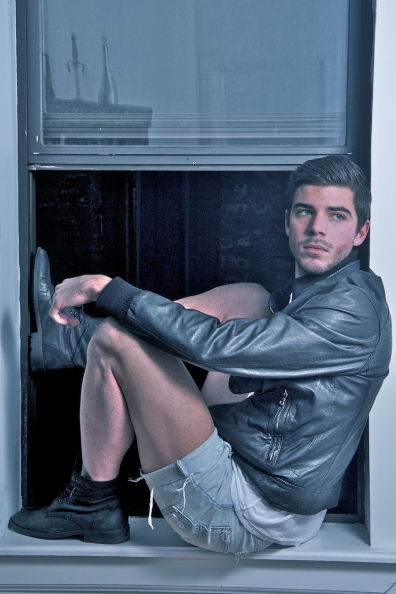 Male model photo shoot of Marco Leodari in New York