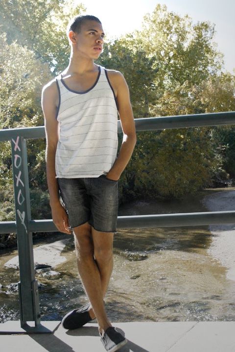 Male model photo shoot of Jovan Bridges