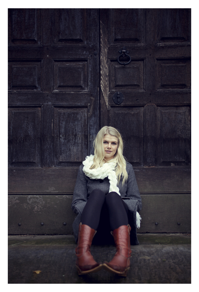 Female model photo shoot of Envisage Photography uk in Milton Keynes, United Kingdom