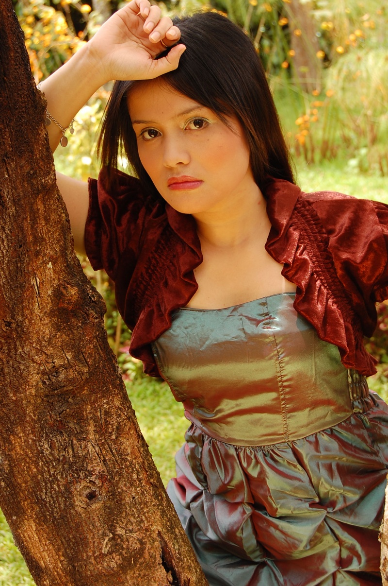 Female model photo shoot of raqchard