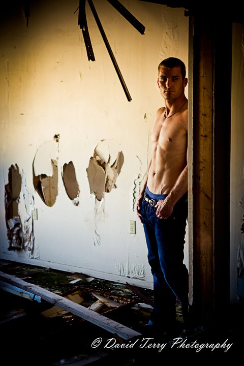 Male model photo shoot of Dane Hoover