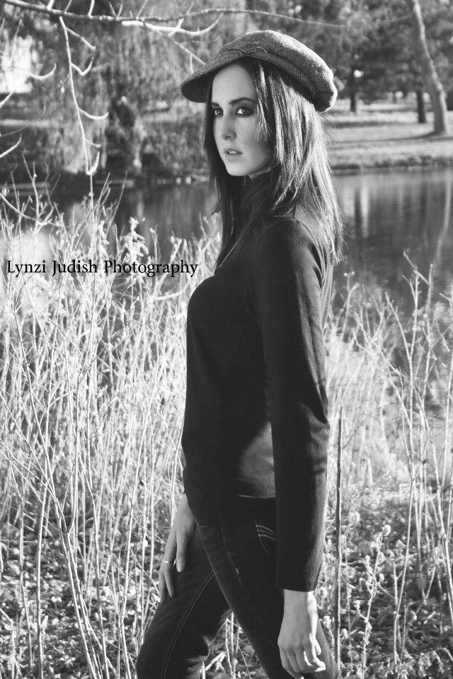 Female model photo shoot of Hanna Mallette by Lynzi Judish