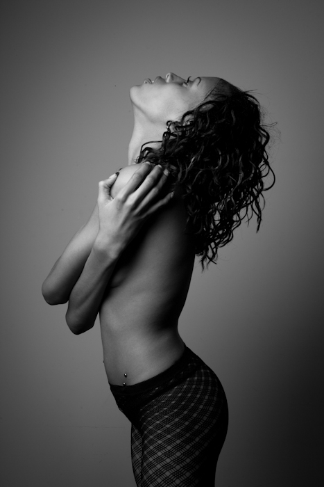 Female model photo shoot of sexytypashorty