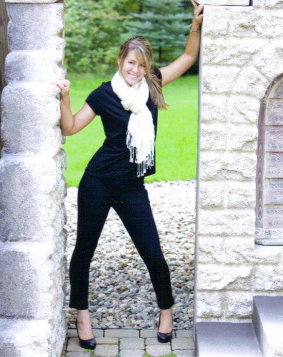 Female model photo shoot of AmberMN